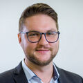 <p>Hinterlassen Sie Ihre Kontaktdaten – wir melden uns!</p>
<p>Julian Grassmair</p>
<p><i>Vertriebstechniker rmDATA Projects</i></p>